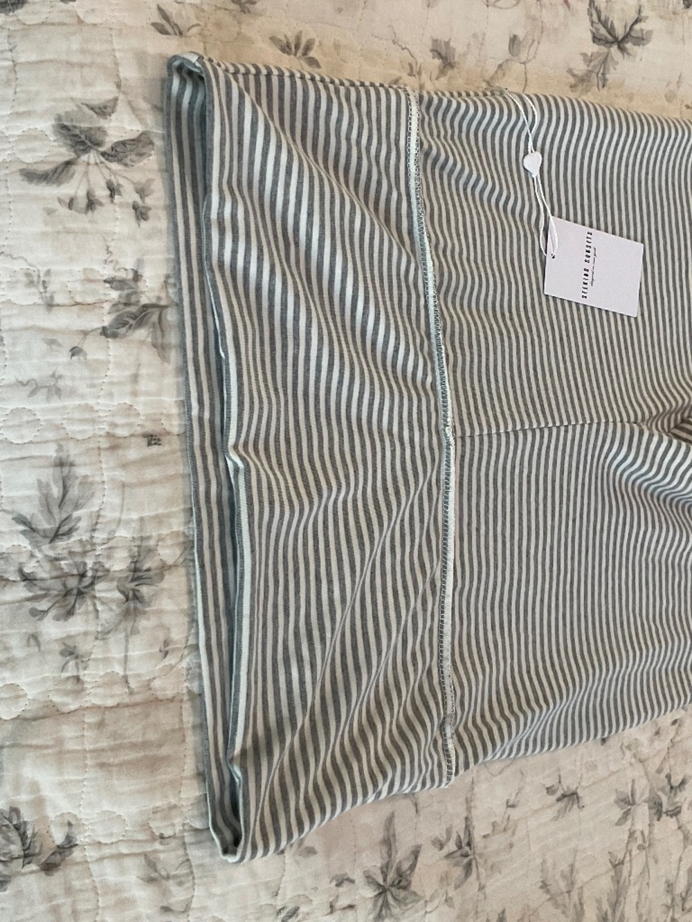 Seeking Sunsets Striped Fold Over Lounge Pants NWT Size Large - Picture 10 of 12
